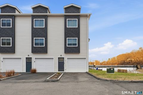 Photo of 33 Main Street #24, Meriden, CT 06451 (MLS # 24159797)