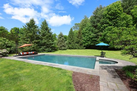 Tiny photo for 16 Oak Bluff, Avon, CT 06001 (MLS # 24123292)