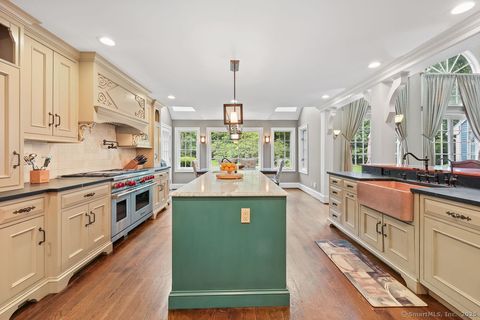 Tiny photo for 16 Oak Bluff, Avon, CT 06001 (MLS # 24123292)