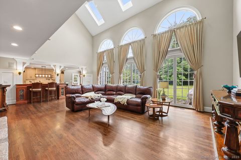 Tiny photo for 16 Oak Bluff, Avon, CT 06001 (MLS # 24123292)