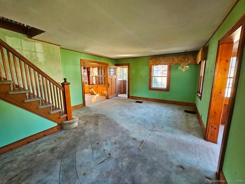 Tiny photo for 5 Lindsley Place, Stratford, CT 06615 (MLS # 24132725)