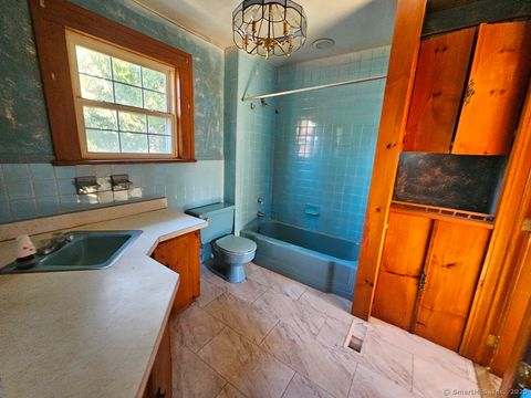 Tiny photo for 5 Lindsley Place, Stratford, CT 06615 (MLS # 24132725)