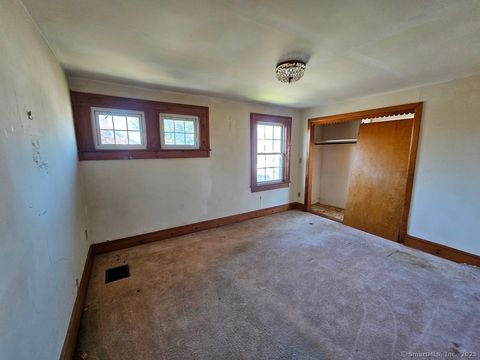 Tiny photo for 5 Lindsley Place, Stratford, CT 06615 (MLS # 24132725)