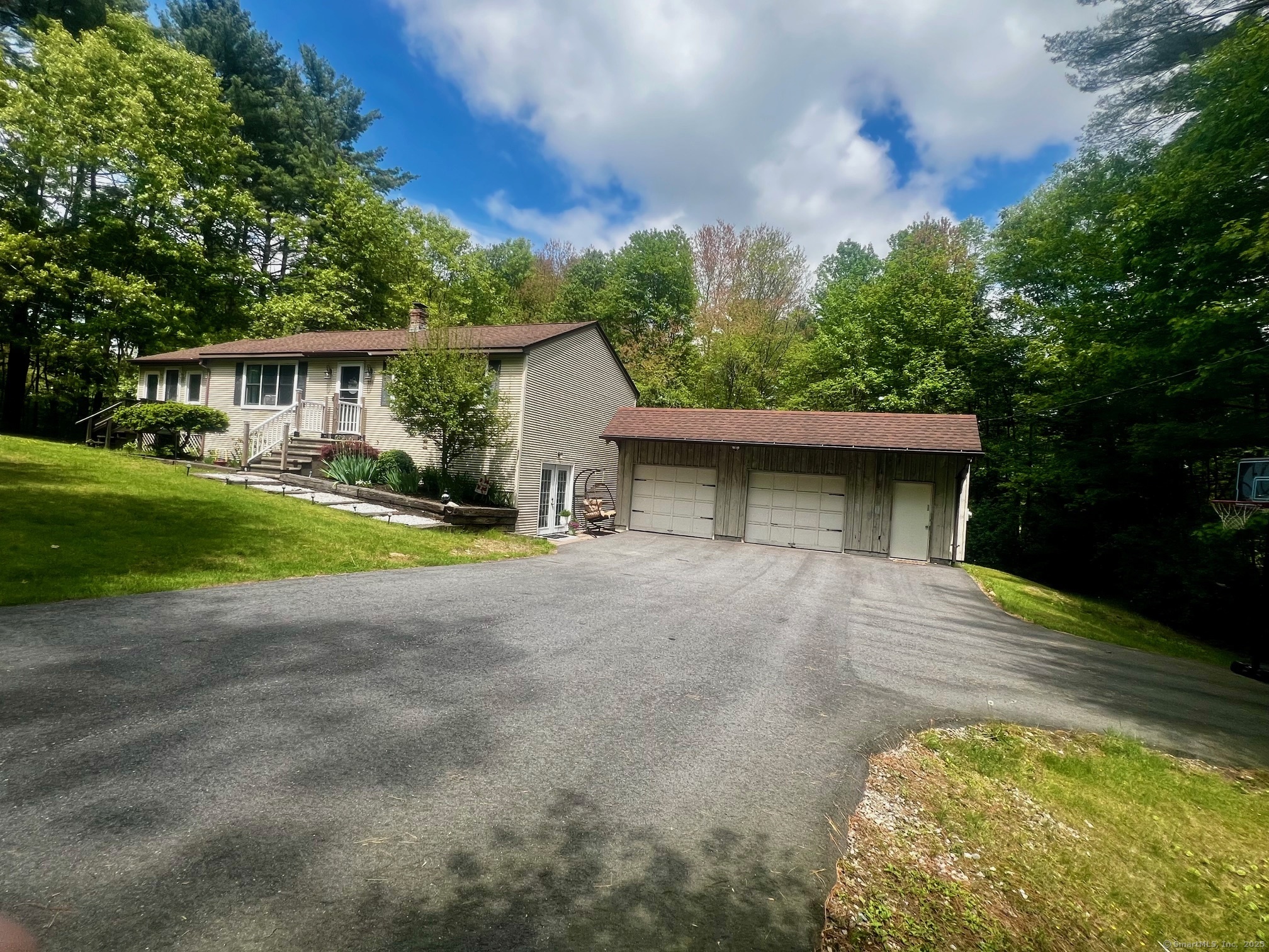 351 Brandy Hill Road, Thompson, Connecticut image 3
