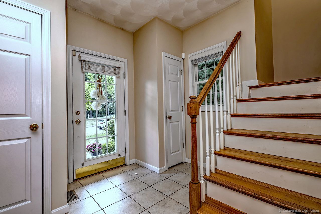 8 Waterhouse Lane