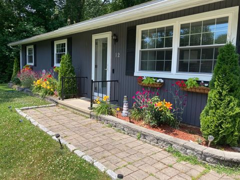 12 Allendale Road Old Saybrook CT 06475