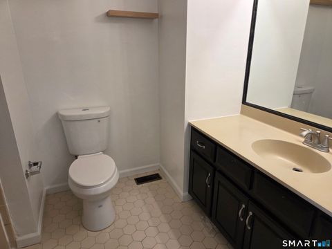 Tiny photo for 27 Crows Nest Lane #8F, Danbury, CT 06810 (MLS # 24156687)