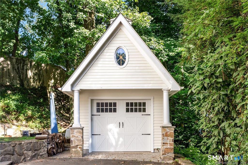 18 Osee Place