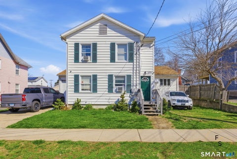 Multifamily For Sale - 34 Pleasant Street<br/> New Britain, CT 06051