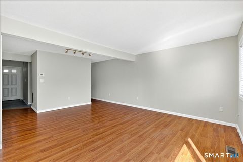 Tiny photo for 108 Sunrise Circle #108, Newington, CT 06111 (MLS # 24175458)