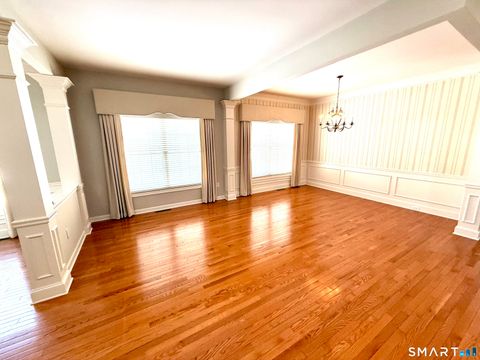 Tiny photo for 117 Country Club Drive #117, Oxford, CT 06478 (MLS # 24151411)