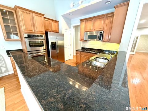 Tiny photo for 117 Country Club Drive #117, Oxford, CT 06478 (MLS # 24151411)