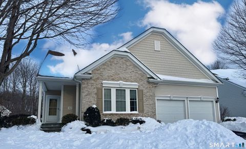 Photo of 117 Country Club Drive #117, Oxford, CT 06478 (MLS # 24151411)