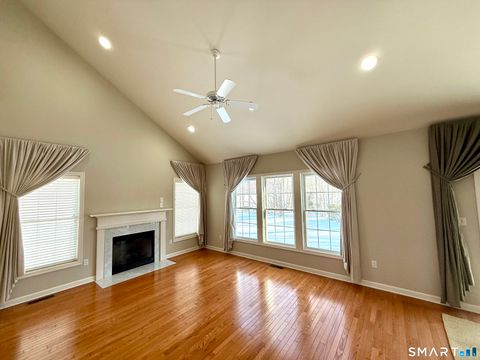 Tiny photo for 117 Country Club Drive #117, Oxford, CT 06478 (MLS # 24151411)