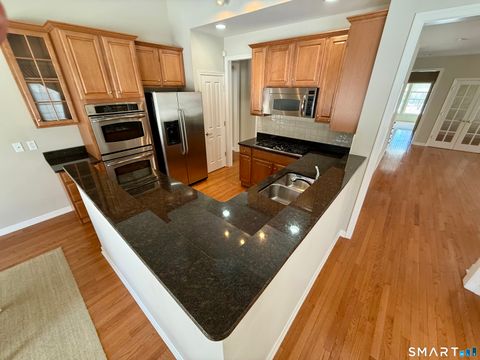 Tiny photo for 117 Country Club Drive #117, Oxford, CT 06478 (MLS # 24151411)