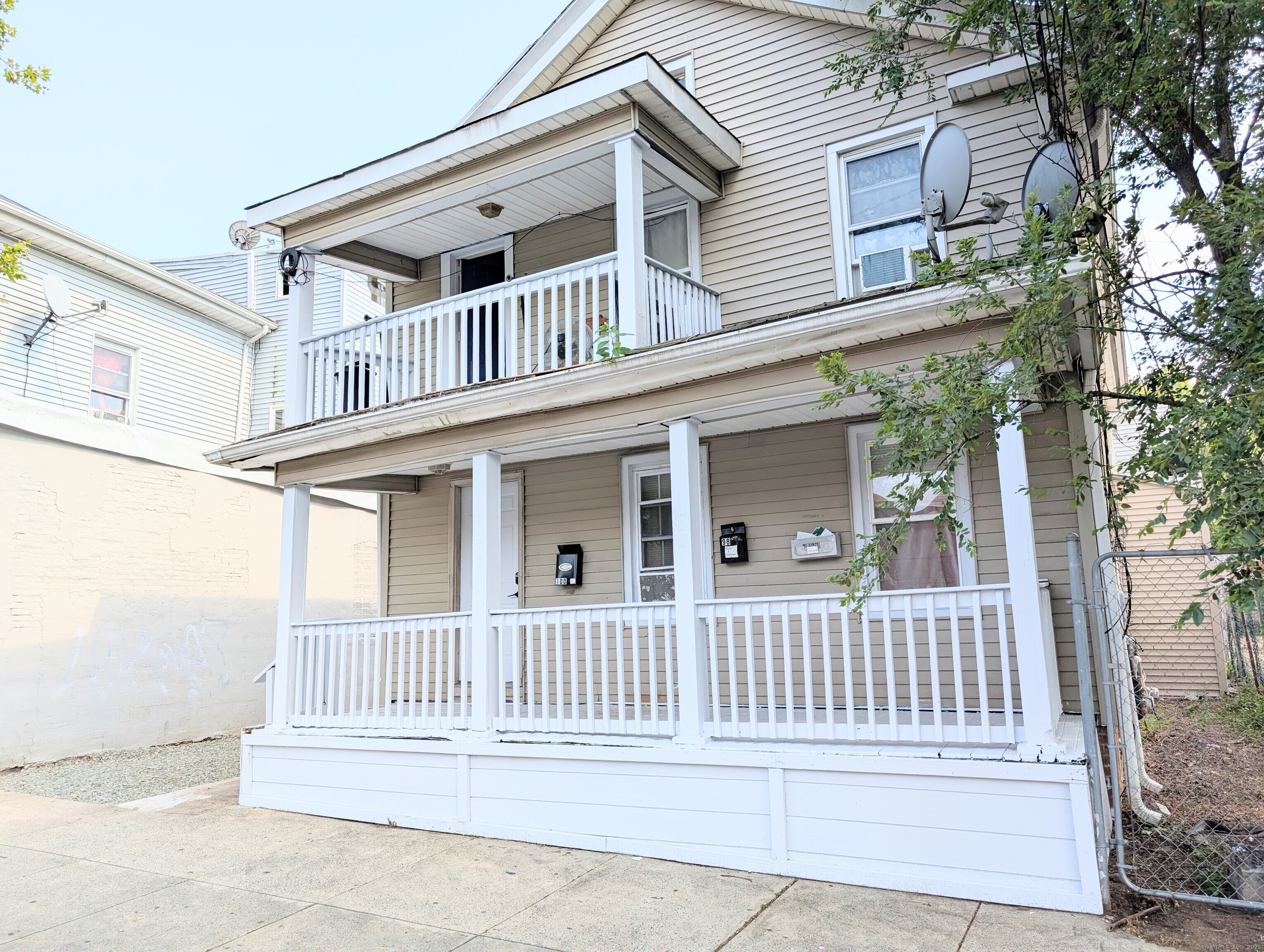 98 Sylvan Avenue