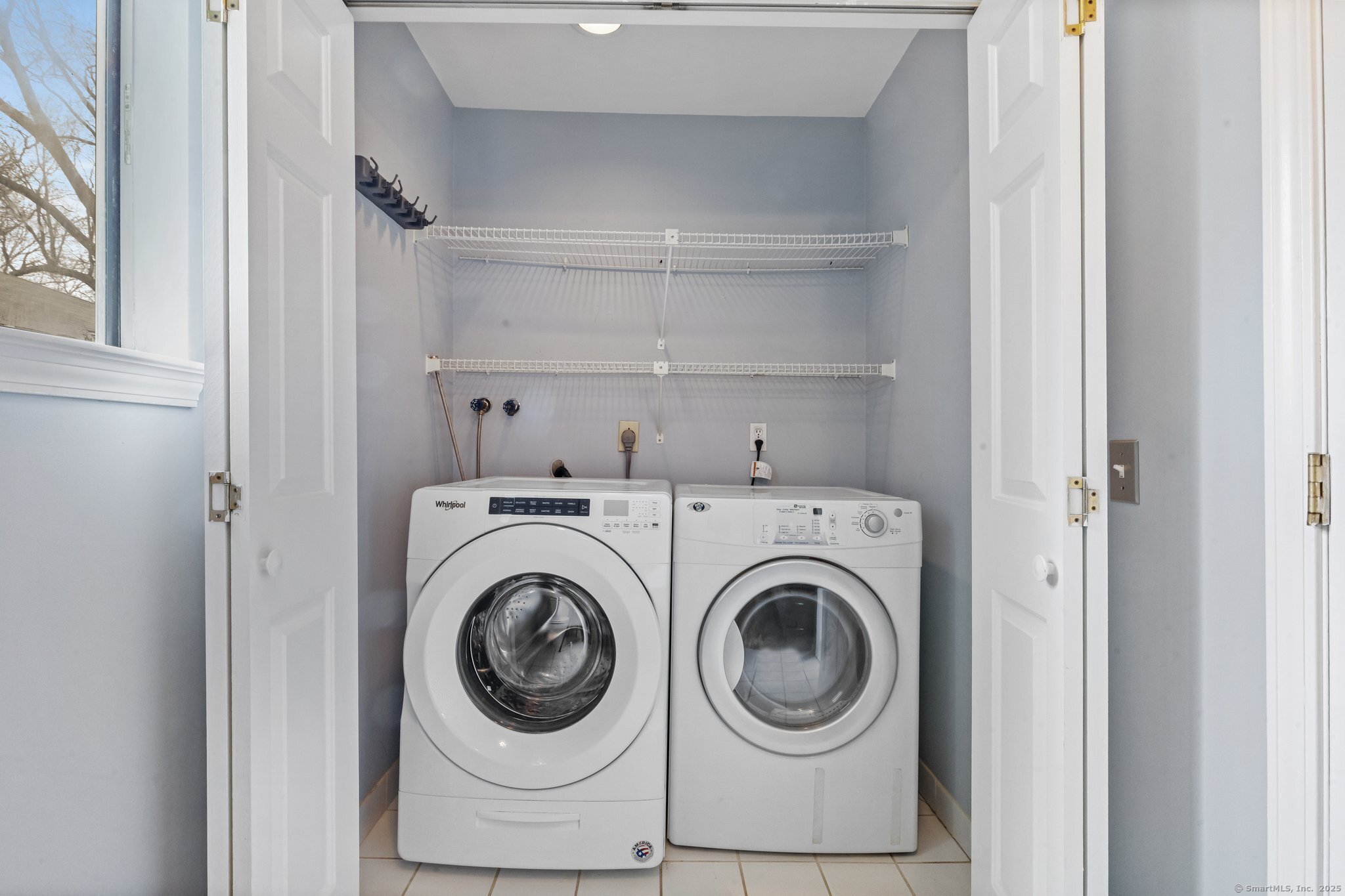 158 Seaside Avenue #APT B, Stamford, Connecticut image 13