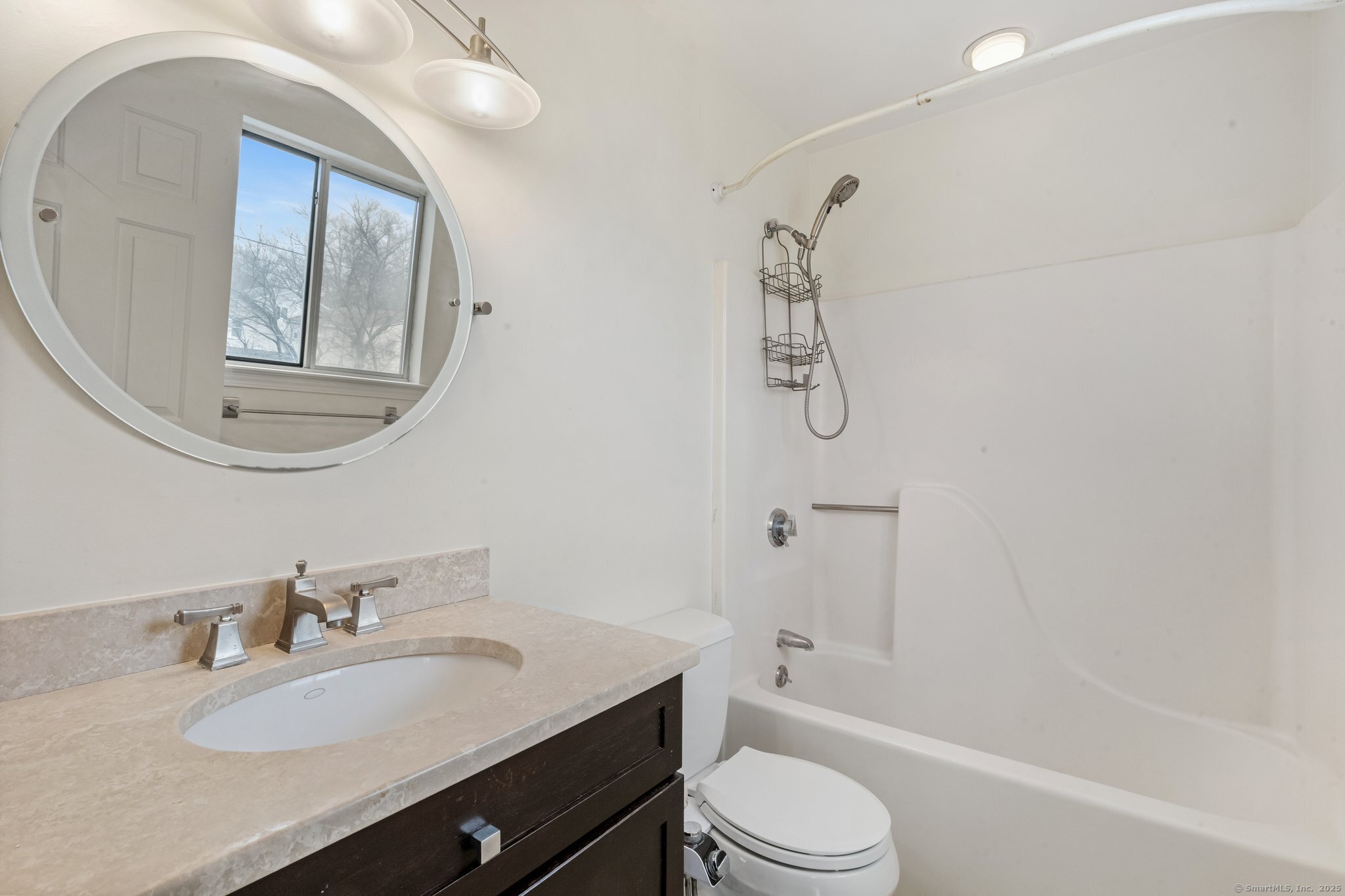 158 Seaside Avenue #APT B, Stamford, Connecticut image 24