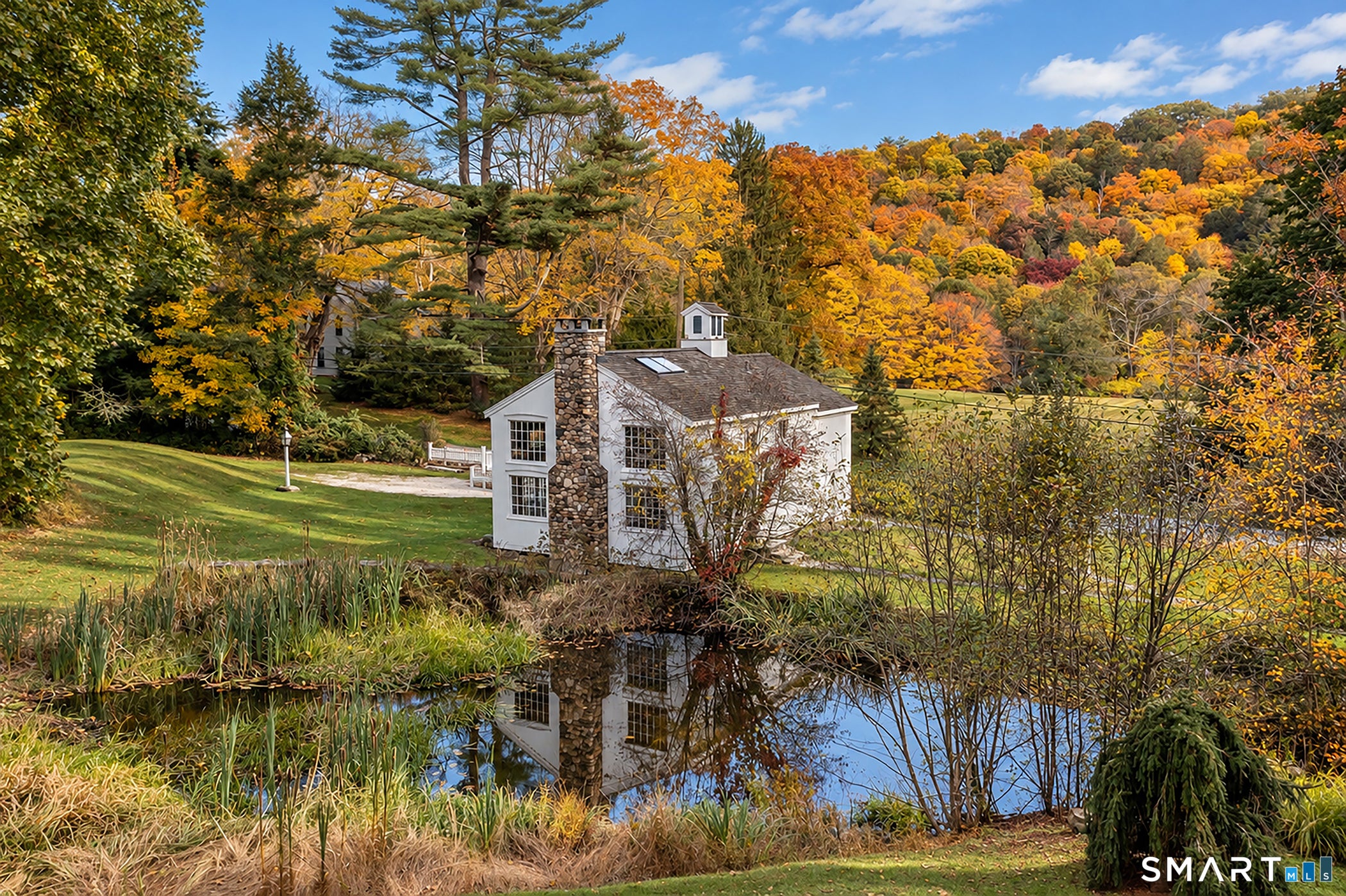 115 River Road
