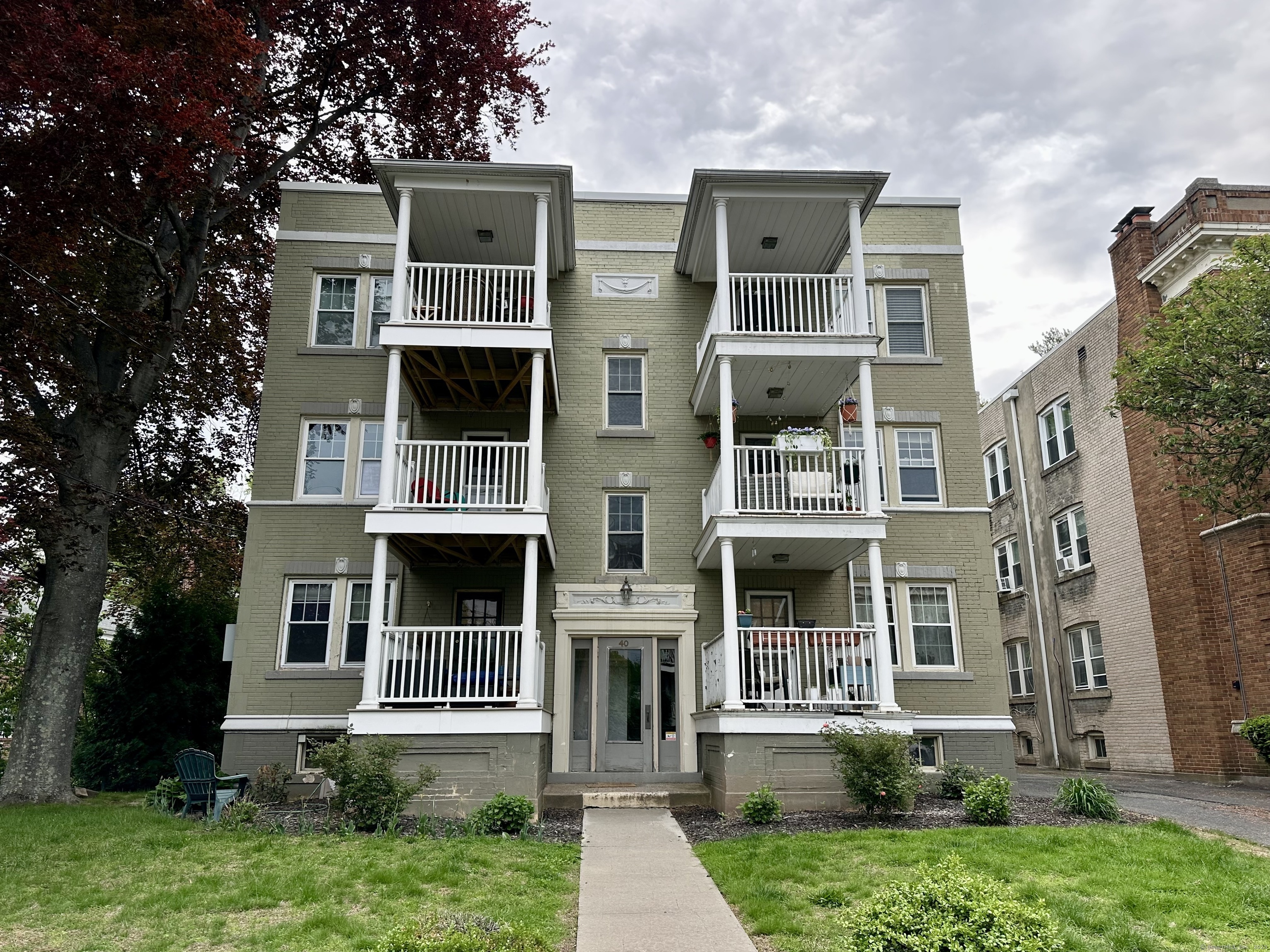 40 Robin Road #APT 305, West Hartford, Connecticut image 1