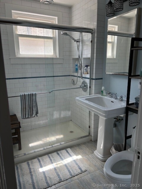 40 Robin Road #APT 305, West Hartford, Connecticut image 19