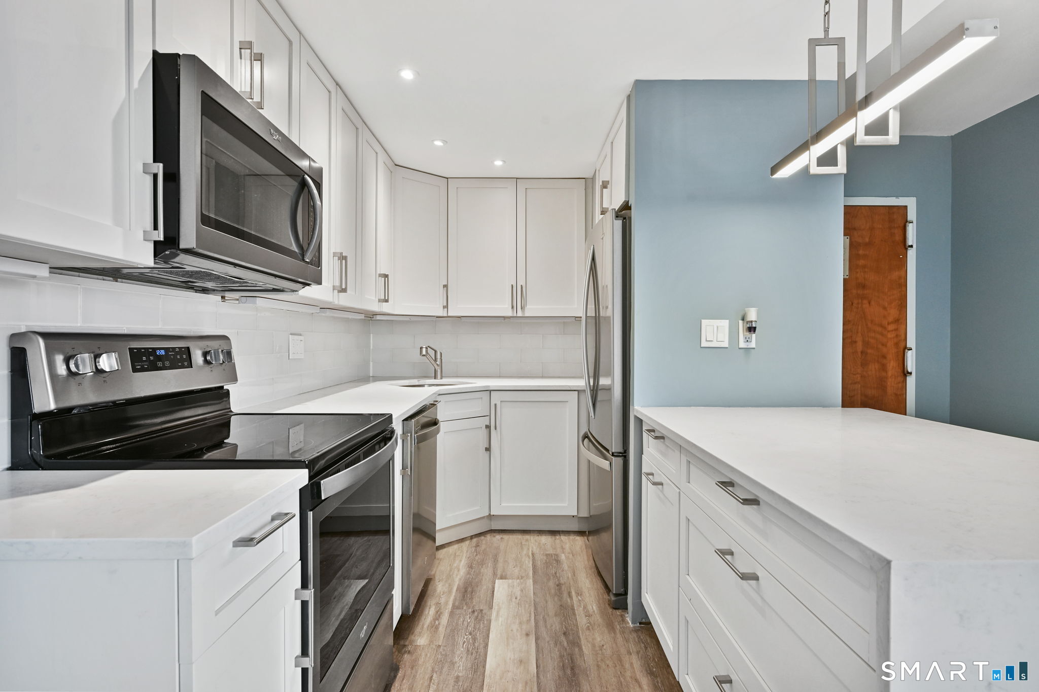 60 Strawberry Hill Avenue 318