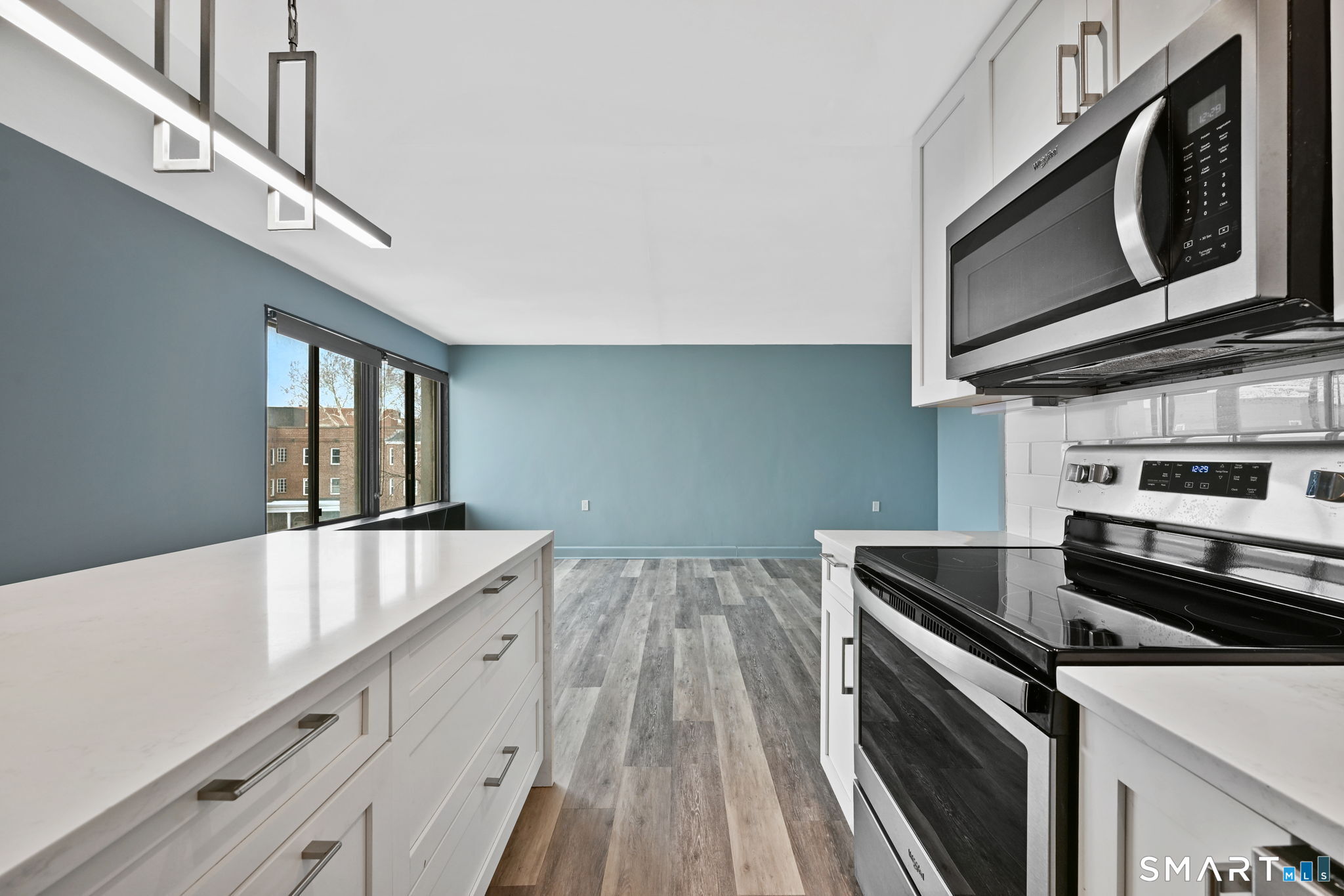 60 Strawberry Hill Avenue 318