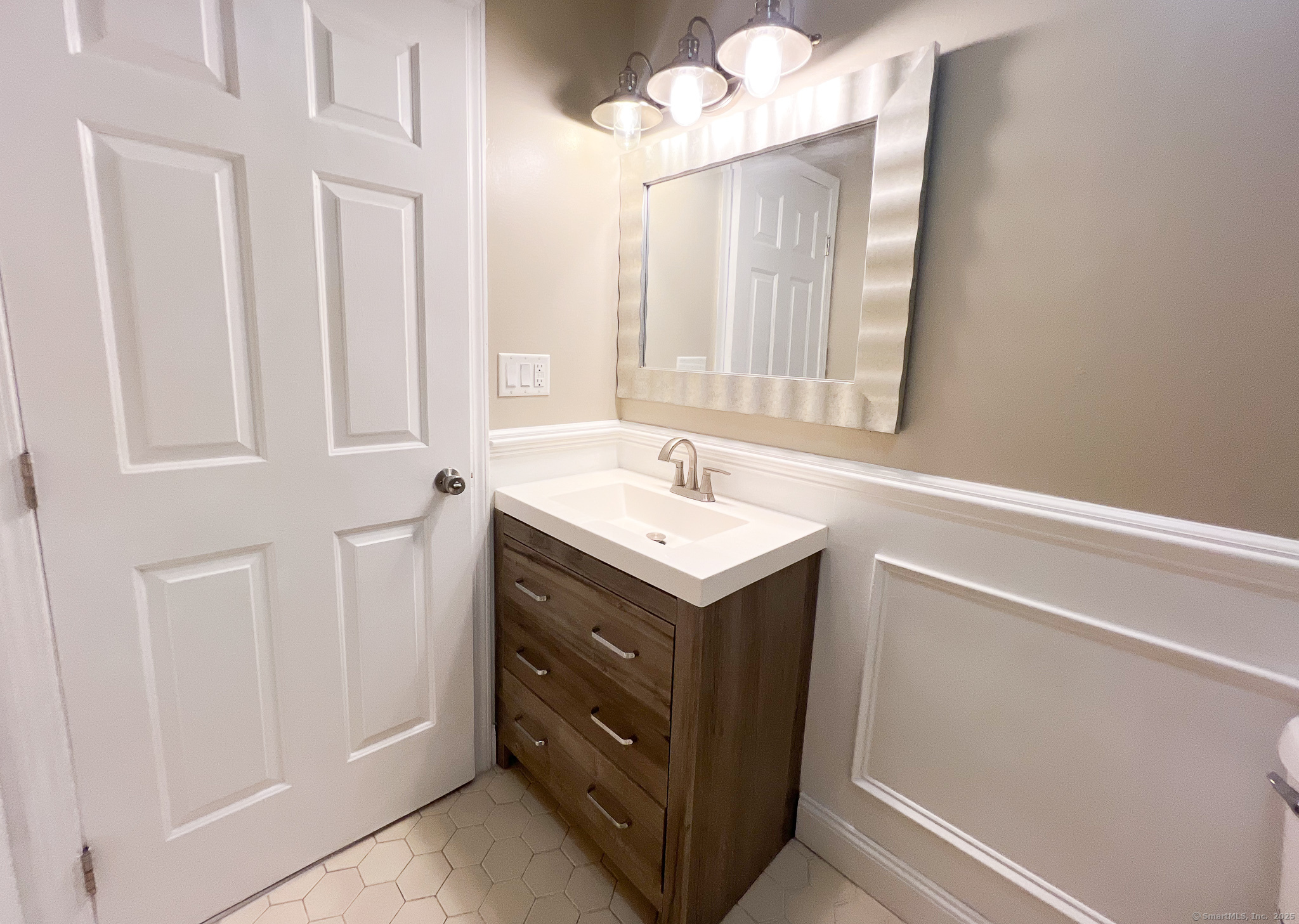 279 New Haven Avenue #APT H, Milford, Connecticut image 21