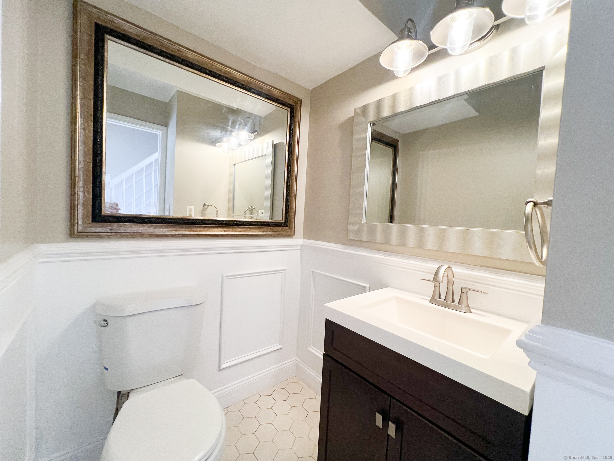 279 New Haven Avenue #APT H, Milford, Connecticut image 9