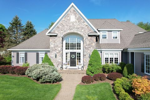 Single Family Residence in Middlebury CT 25 Avalon Drive.jpg