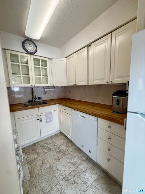 Tiny photo for 6 Stonegate Circle #A, Branford, CT 06405 (MLS # 24150944)