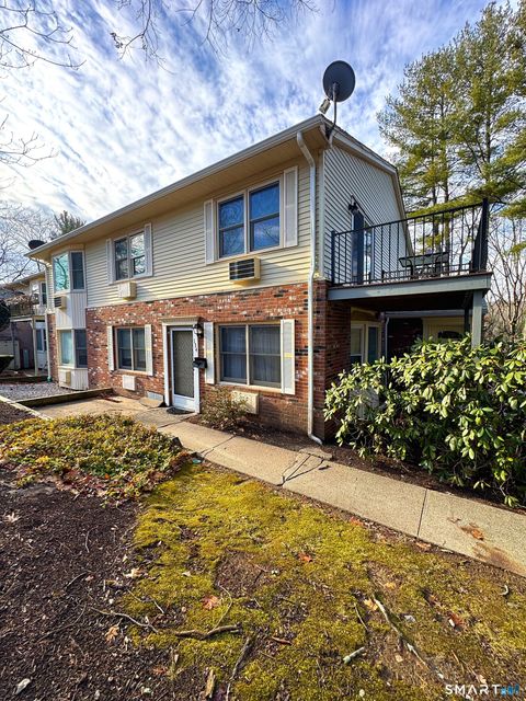 Photo of 134 Queens Road #134, Torrington, CT 06790 (MLS # 24146163)