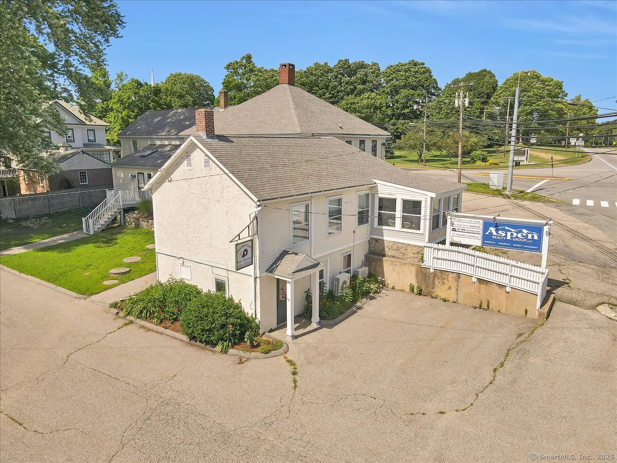 Columbia, Connecticut 06237, United States, ,2 BathroomsBathrooms,Commercial,Active,159024