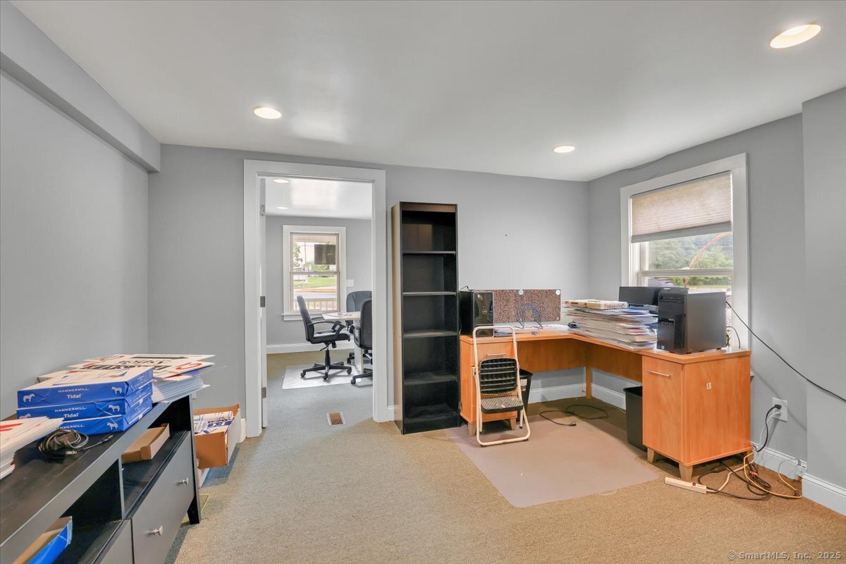 Columbia, Connecticut 06237, United States, ,2 BathroomsBathrooms,Commercial,Active,159024