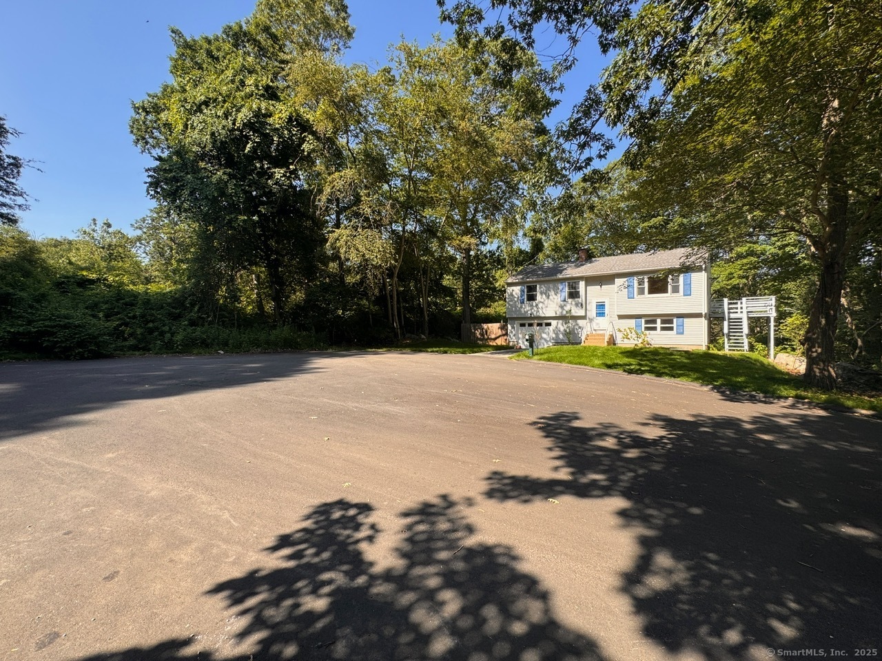 129 Valley Road