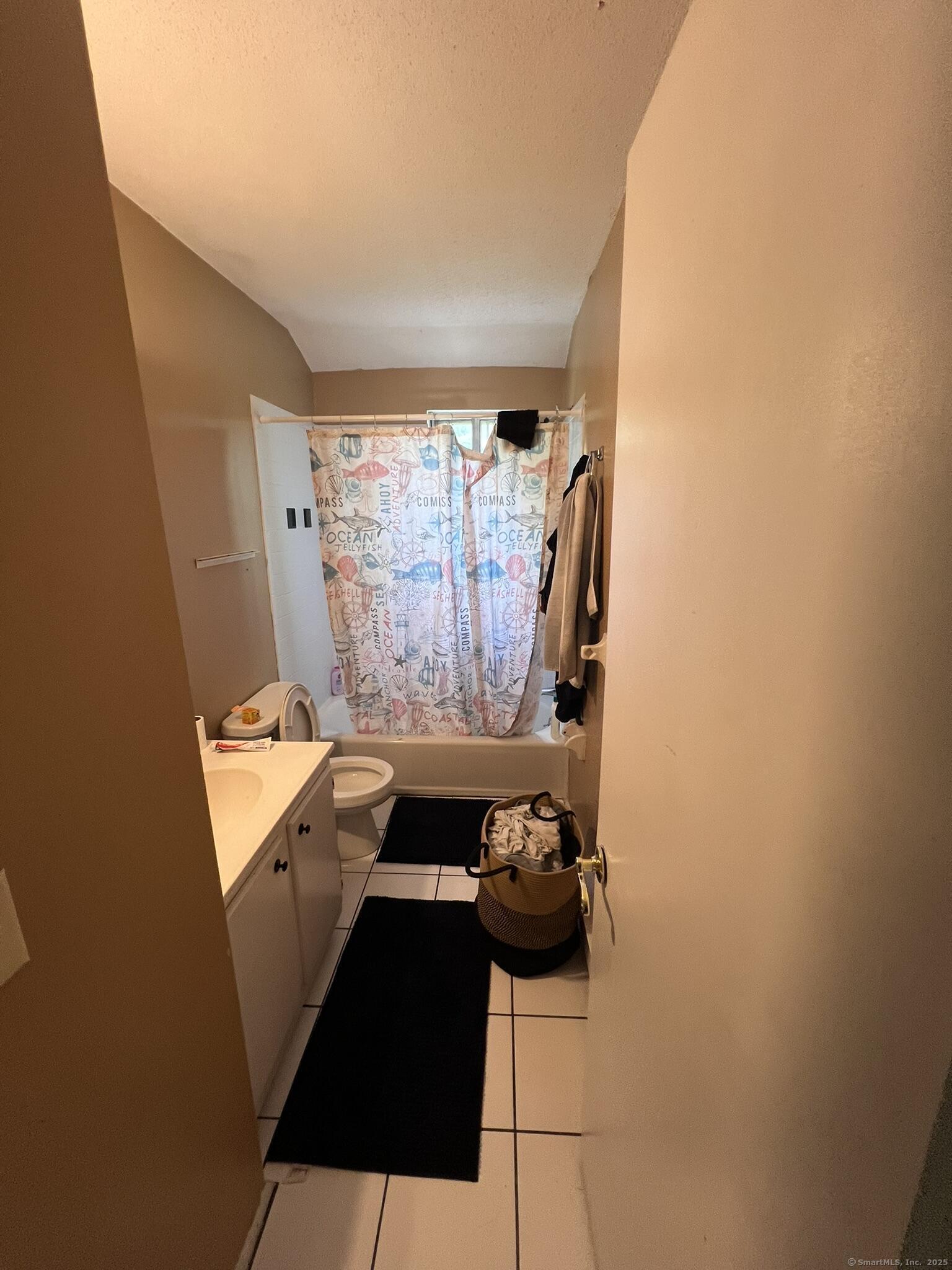 161 Cynthia Lane #APT E8, Middletown, Connecticut image 27