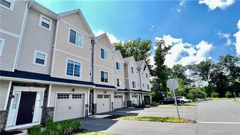 Photo of 116 Pepin Place #116, South Windsor, CT 06074 (MLS # 170612501)