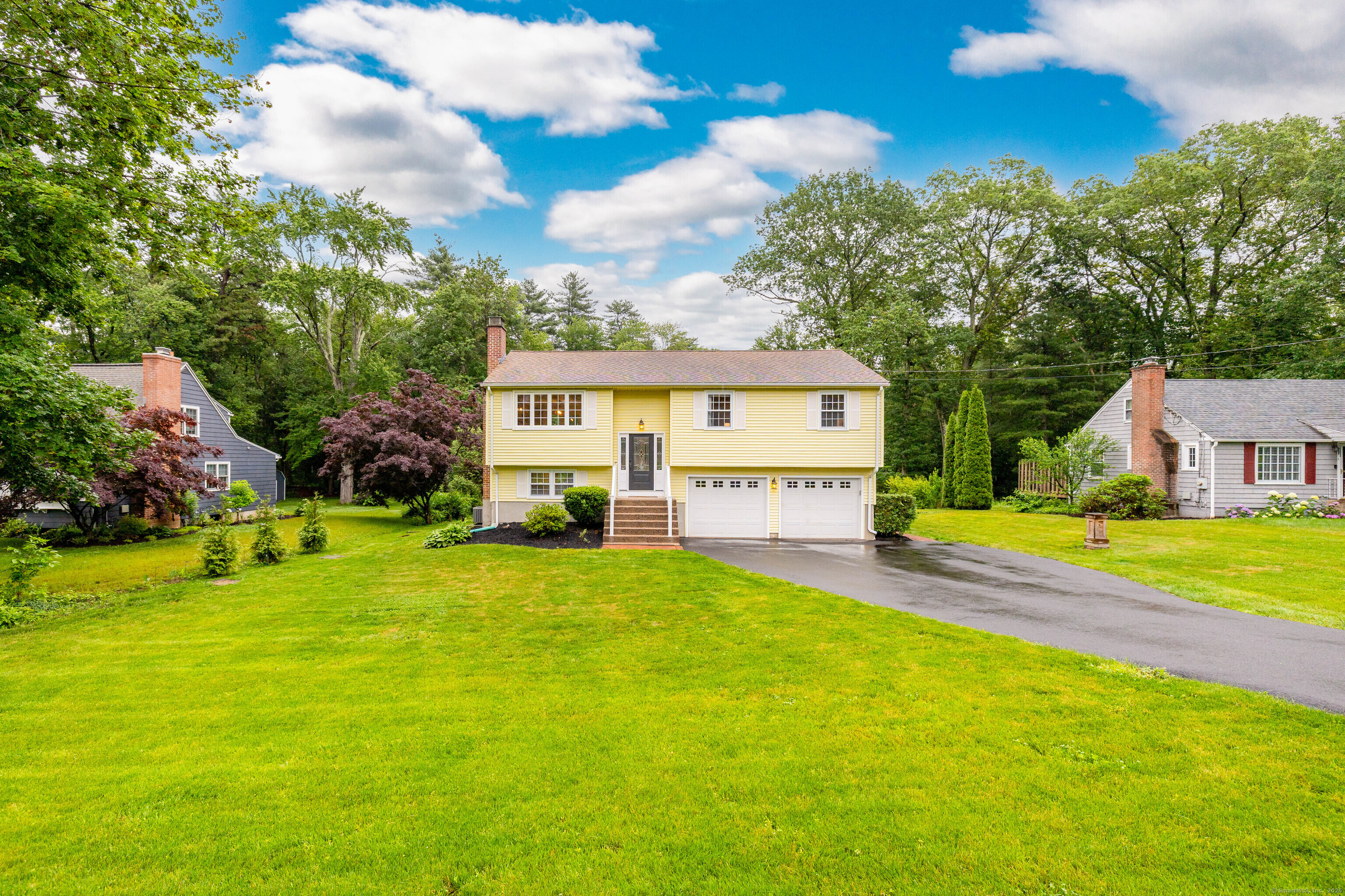 36 Lawrence Avenue