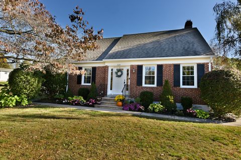 Photo of 120 Round Hill Road, Bristol, CT 06010 (MLS # 24132768)