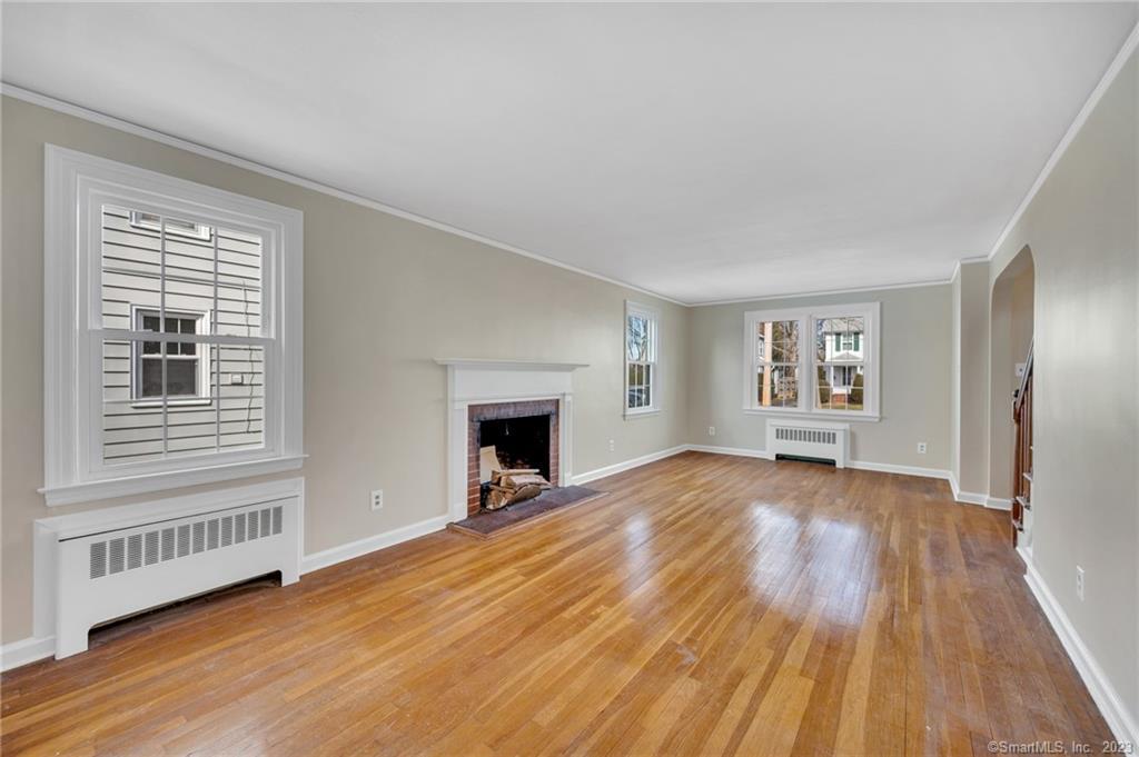 Photo 16 of 32 of 41 Spring Garden Street house