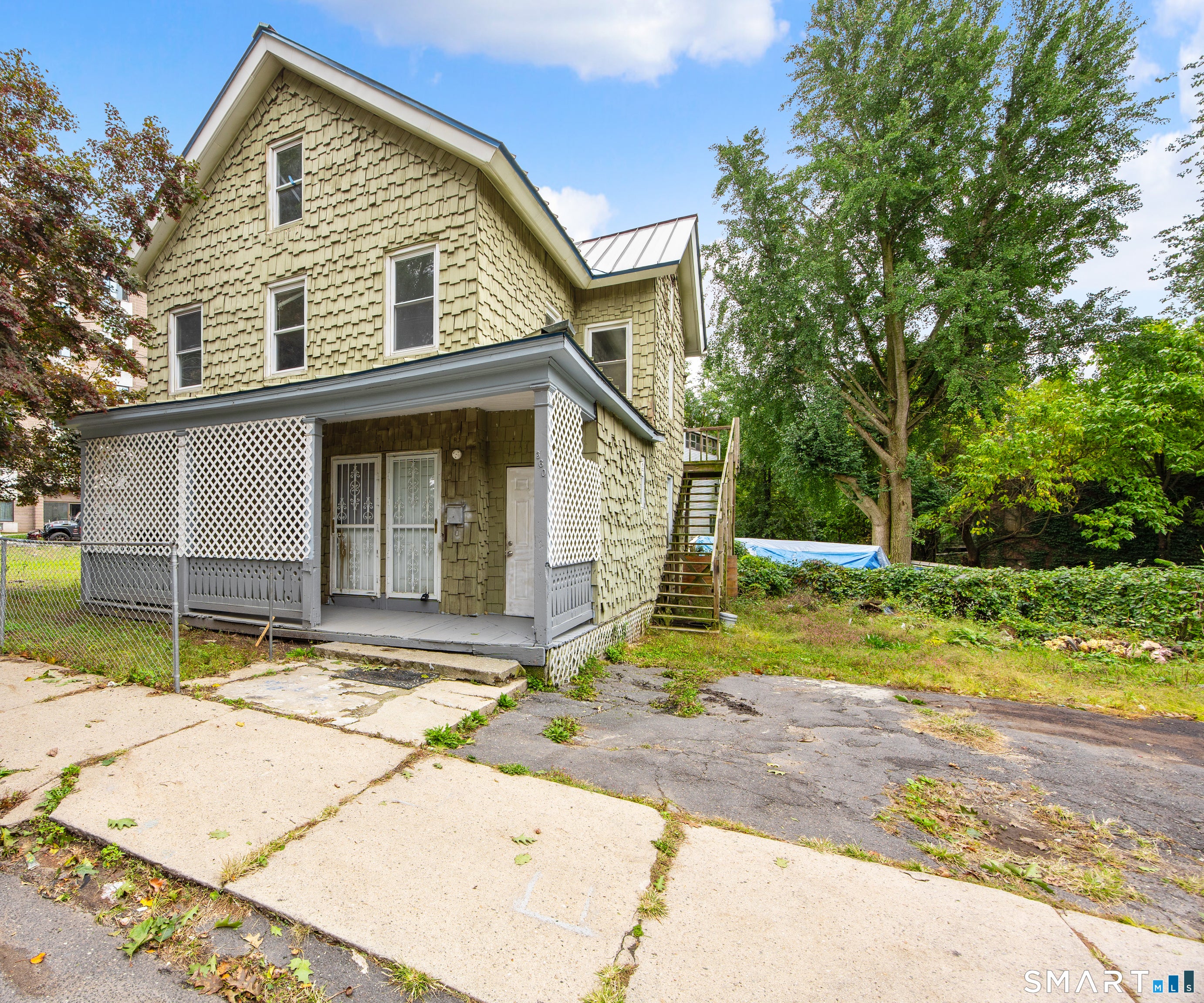 360 Pine Street