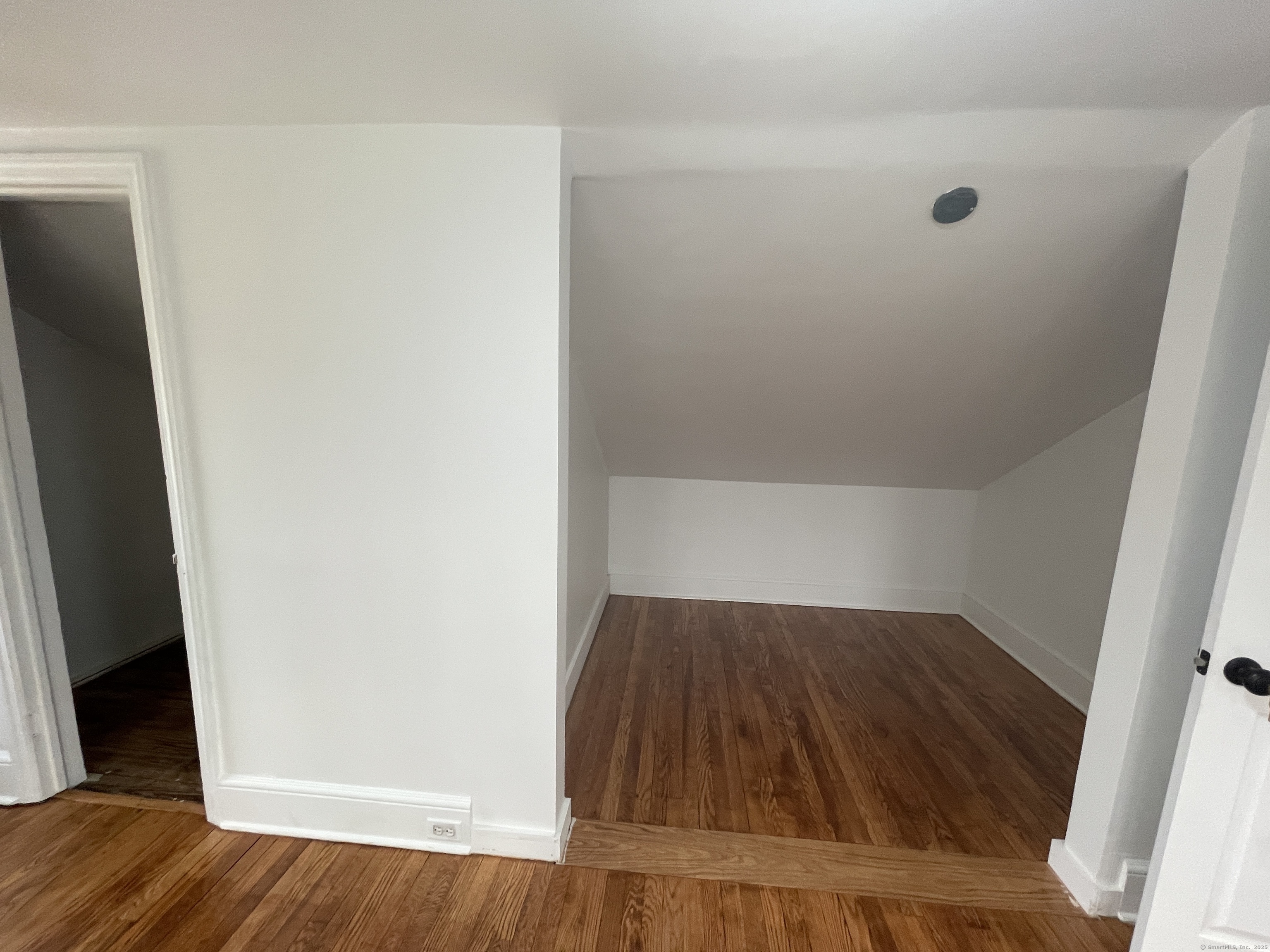 17 Girard Street, Norwalk, Connecticut image 16