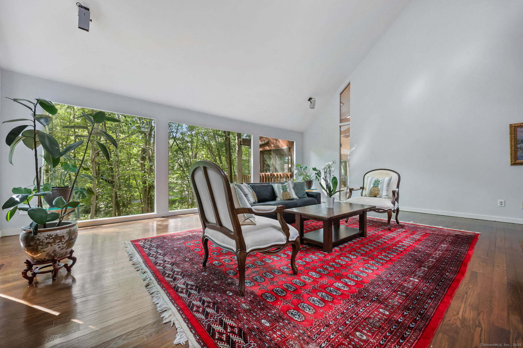 22 Blackberry Drive East