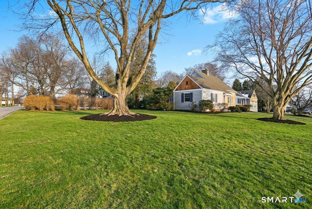 Photo of 184 Rosemere Avenue, Fairfield, CT 06825 (MLS # 24151244)
