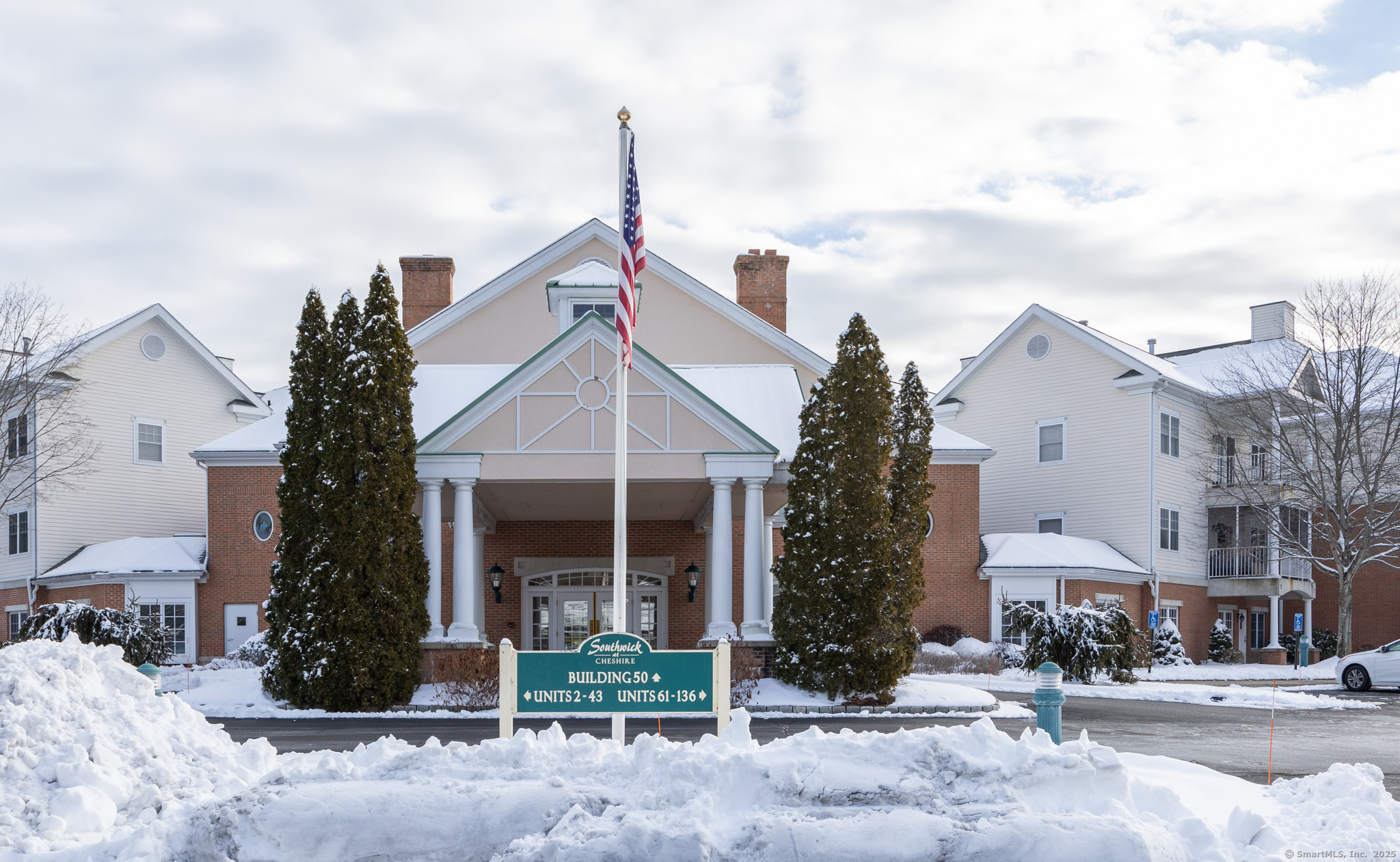 80 Southwick Court #202, Cheshire, Connecticut image 1