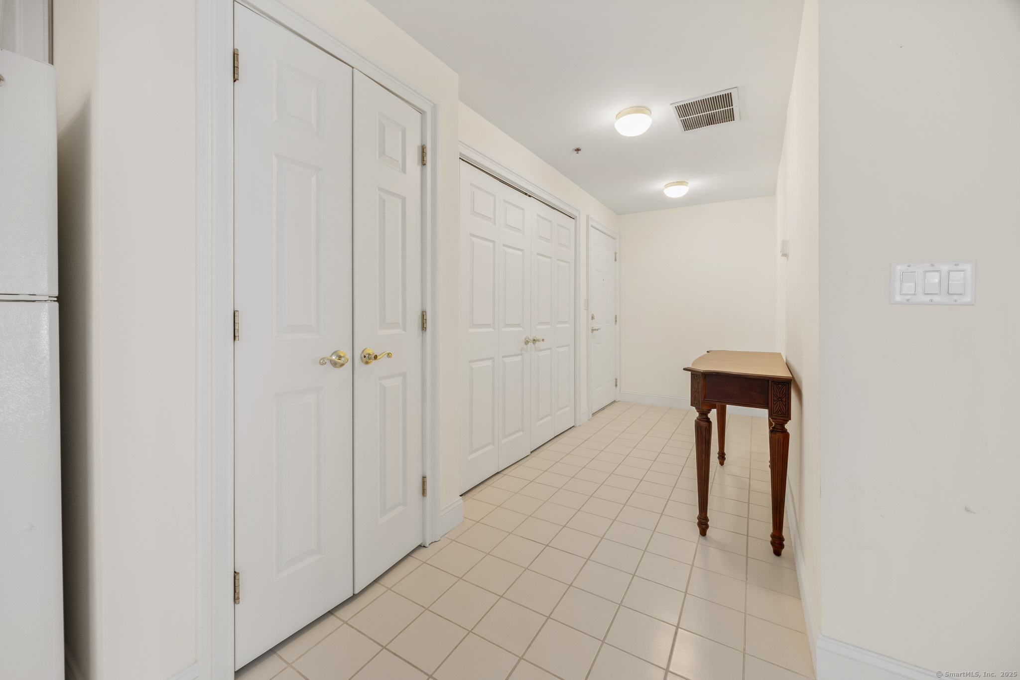 80 Southwick Court #202, Cheshire, Connecticut image 5