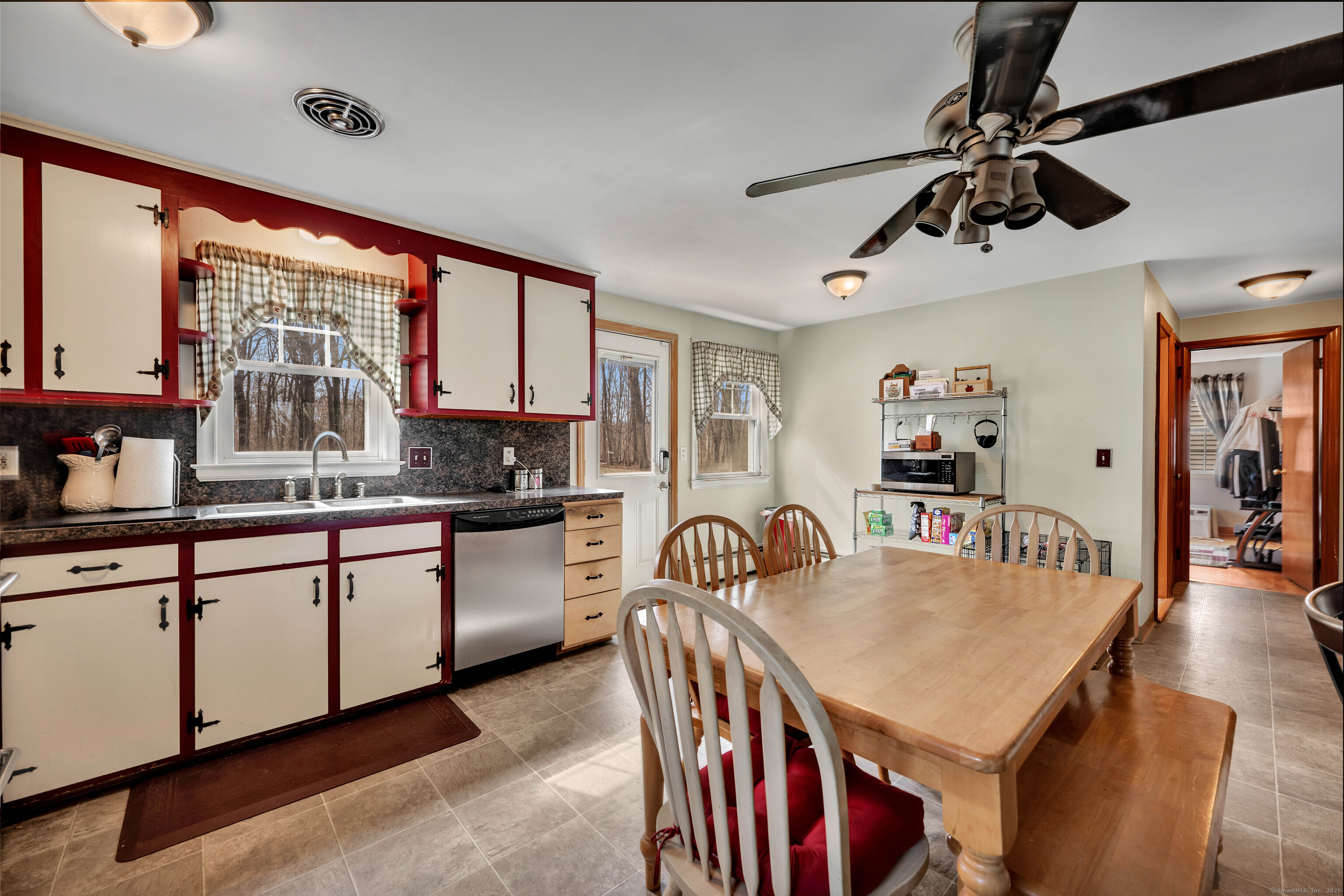 346 Hillhurst Avenue, New Britain, Connecticut image 7