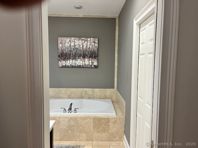 1 Bunker Hill Circle #1, Shelton, Connecticut image 12