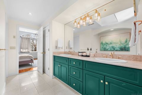 Tiny photo for 76 Hilary Circle #76, Fairfield, CT 06825 (MLS # 24142426)