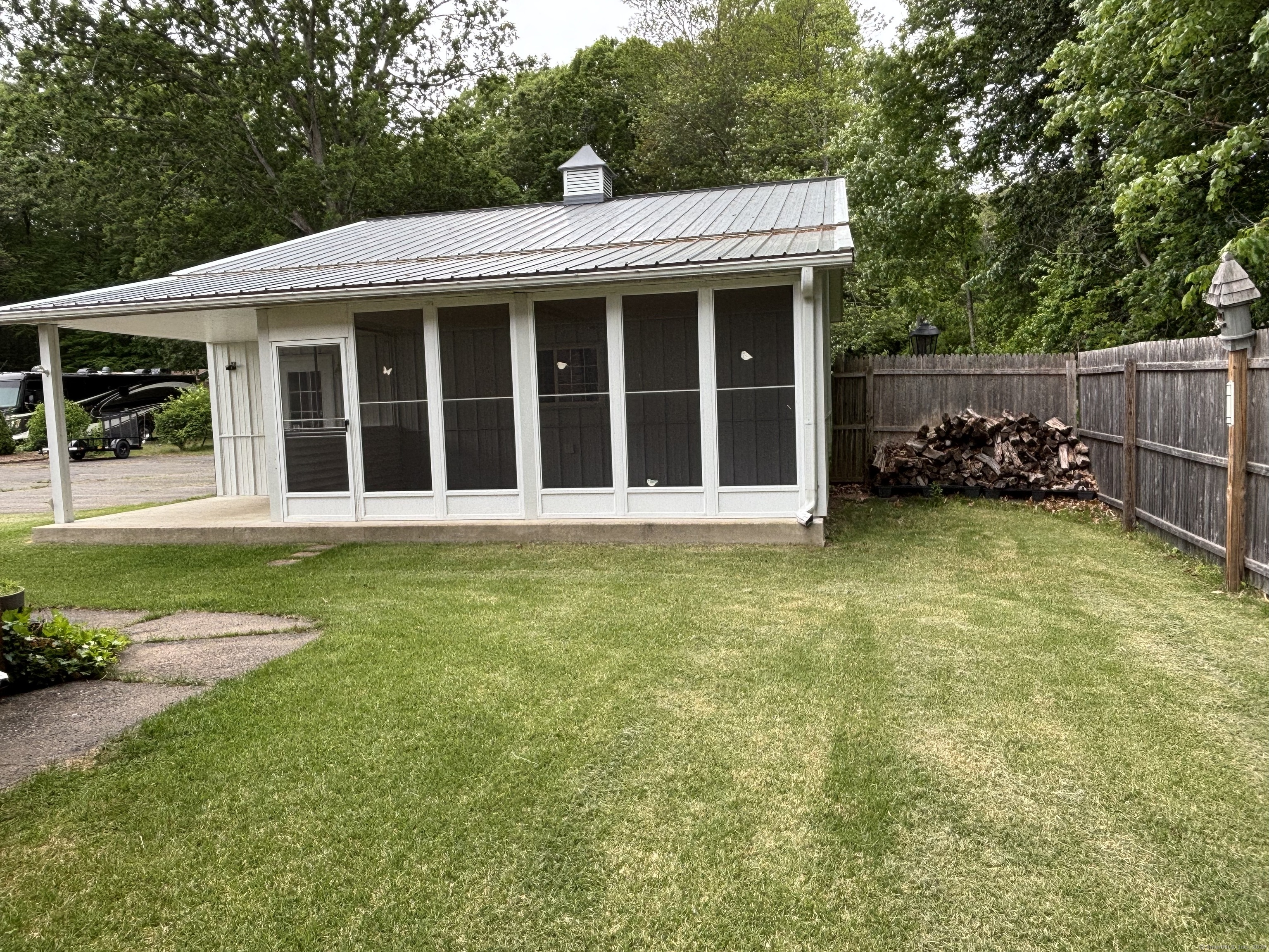 2 Columbo Terrace, Windsor Locks, Connecticut image 32